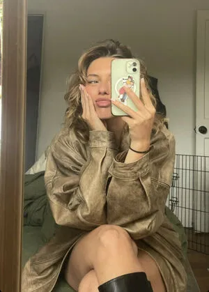 Ella Kernkamp / ellakernkamp nude photo #0070