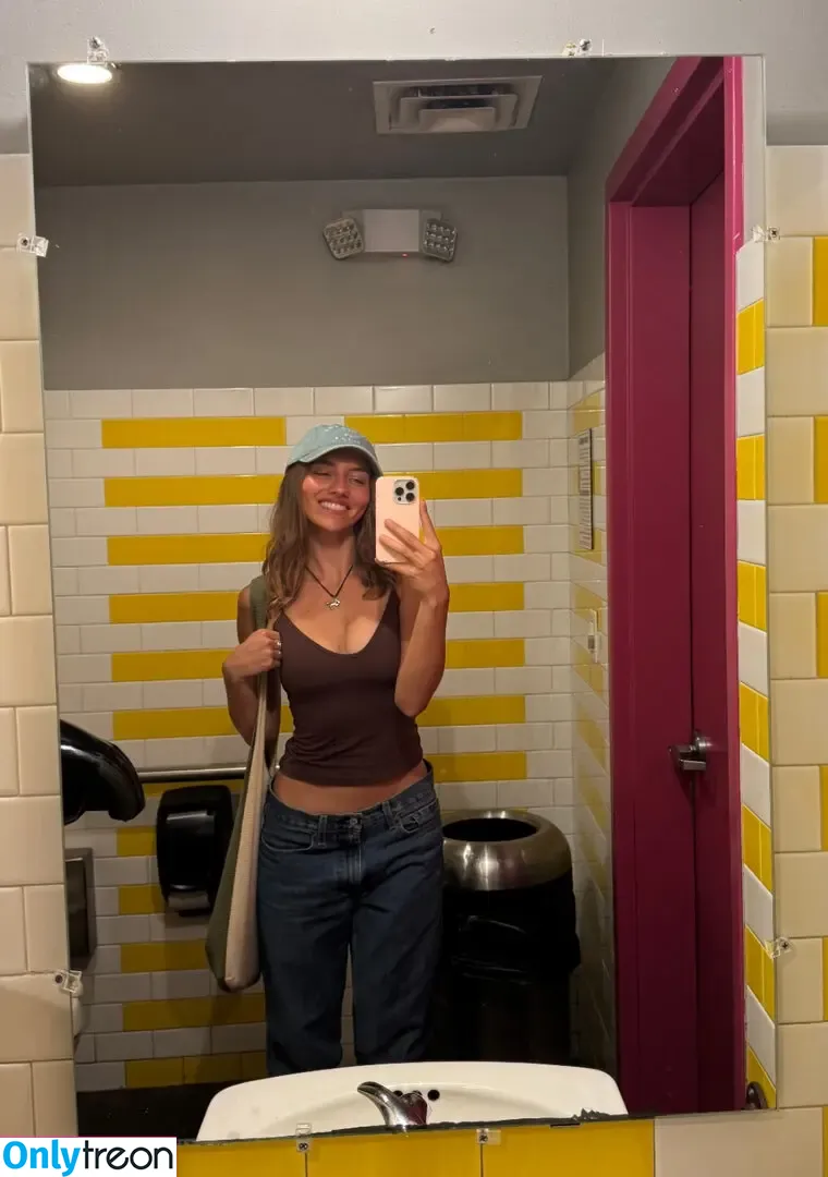 Ella Kernkamp nude photo #0349 (ellakernkamp)