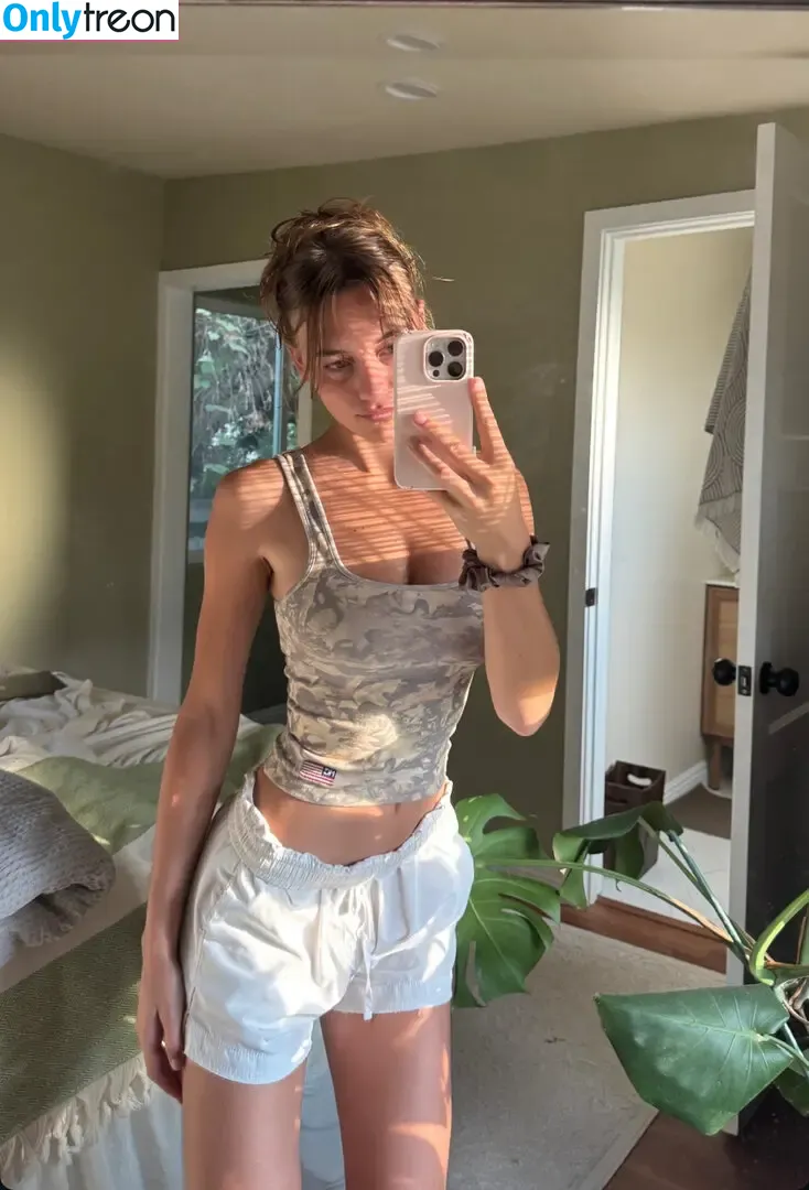 Ella Kernkamp nude photo #0350 (ellakernkamp)