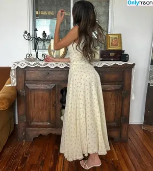 Ella Mendelsohn / ellamendelsohn nude photo #1306