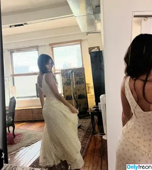 Ella Mendelsohn / ellamendelsohn nude photo #1313