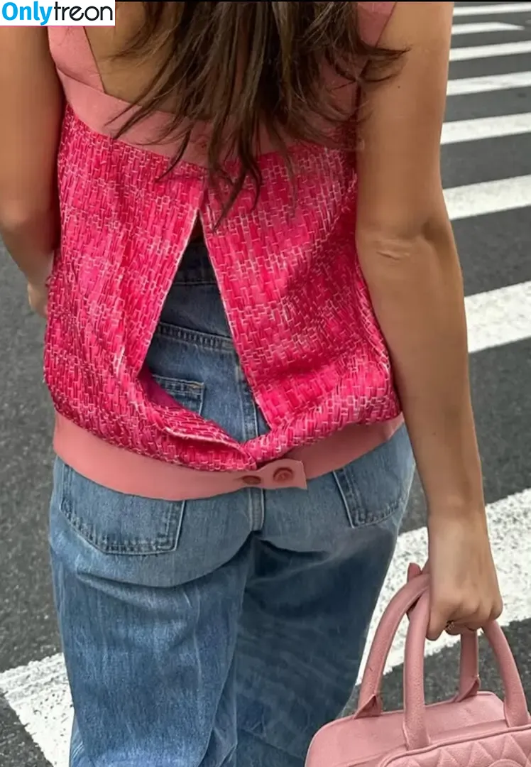 Ella Mendelsohn голая photo #1327 (ellamendelsohn)