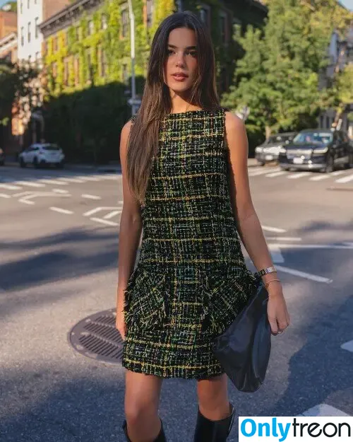 Ella Mendelsohn голая photo #1810 (ellamendelsohn)