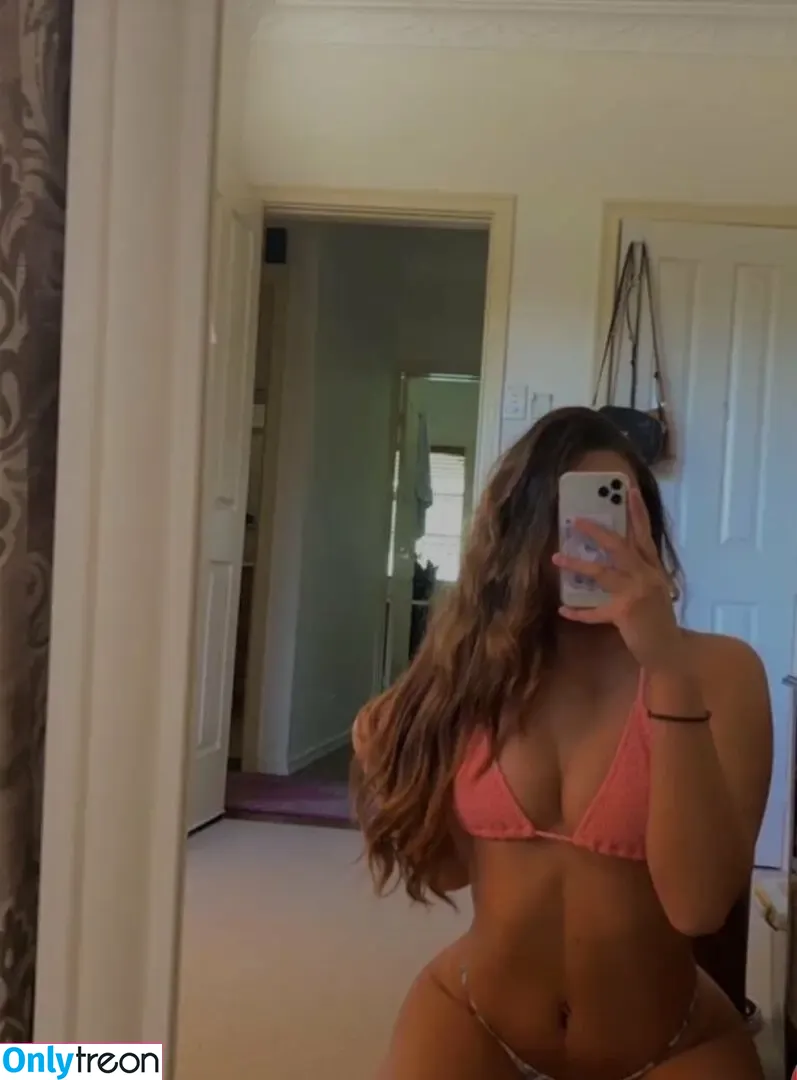 Ella Paleaae nude photo #0004 (ellapaleaae)