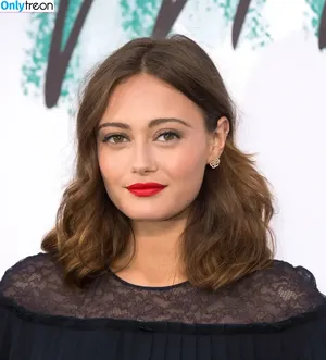 Ella Purnell / GRAYLINGPURNELL / ella_purnell nude photo #0638