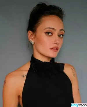 Ella Purnell / GRAYLINGPURNELL / ella_purnell nude photo #0663