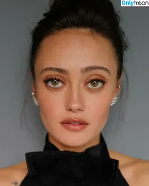 Ella Purnell / GRAYLINGPURNELL / ella_purnell nude photo #0666