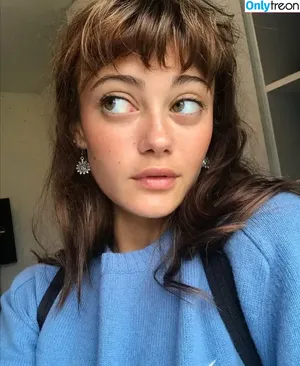 Ella Purnell / GRAYLINGPURNELL / ella_purnell nude photo #0685