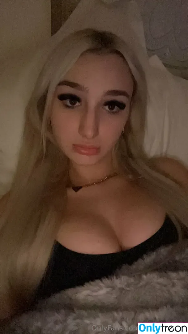 ellamcdaniel nude photo #0012 (ella_mcdaniel)