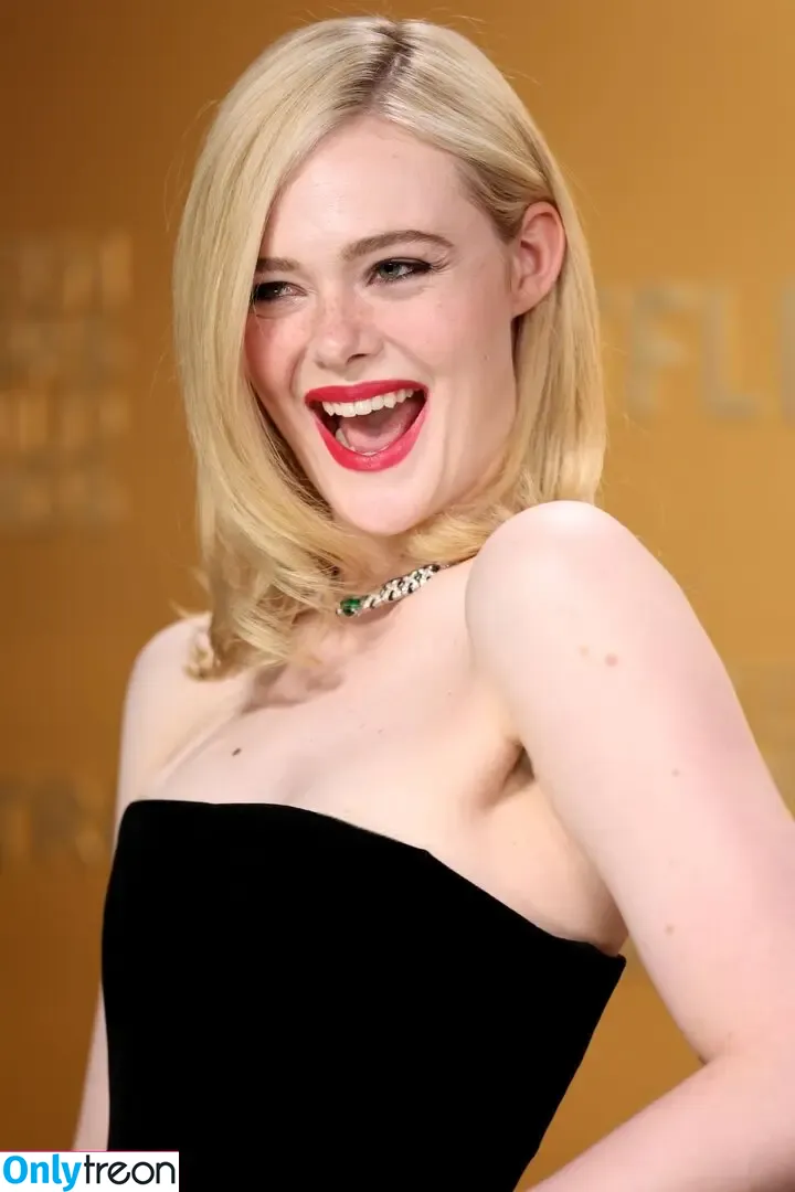 Elle Fanning голая photo #2775 (ellefanning)