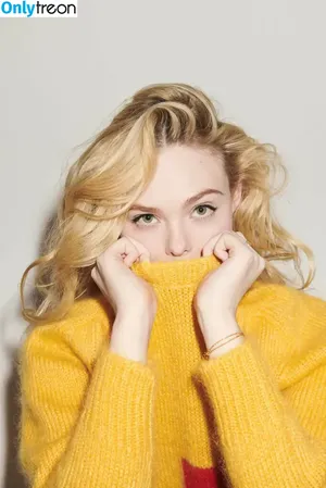 Elle Fanning / ellefanning nude photo #3211