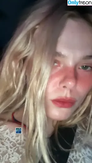 Elle Fanning / ellefanning nude photo #3213