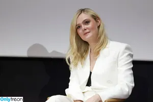 Elle Fanning / ellefanning nude photo #3386