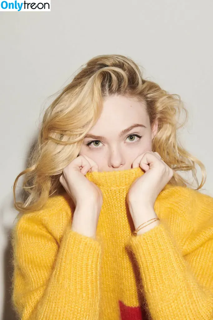 Elle Fanning голая photo #3211 (ellefanning)