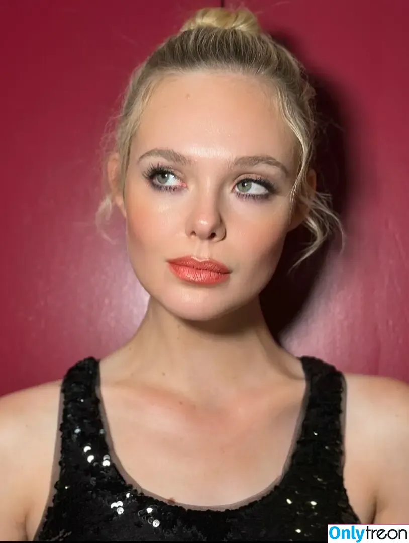 Elle Fanning голая photo #3370 (ellefanning)