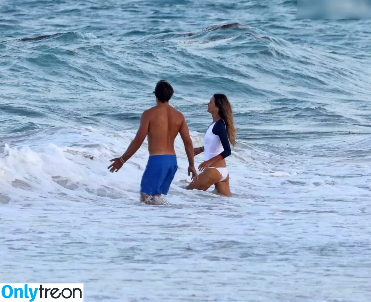 Elle Macpherson nude photo #0195 (ElleMacpherson / ellemacphersonofficial)