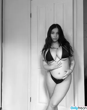 Elleemarie / elleemarie.__ / els.m nude photo #0010