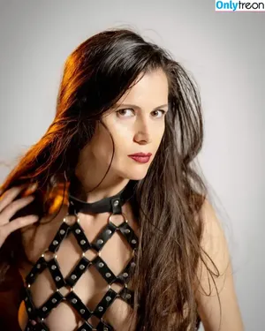 Ellen Slusarchi / Elena Slusarchik / aleksa_slusarchi / slusarchi_sister nude photo #0006