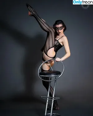 Ellen Slusarchi / Elena Slusarchik / aleksa_slusarchi / slusarchi_sister nude photo #0037