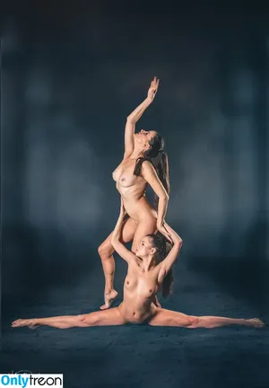Ellen Slusarchi / Elena Slusarchik / aleksa_slusarchi / slusarchi_sister nude photo #0051