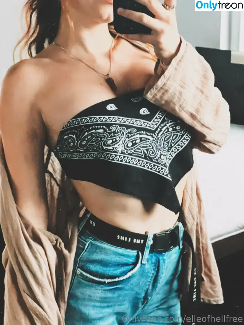 elleofhellfree nude photo #0007 (theellehell)