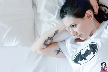Ellie Alien ASMR / ellie.alien.asmr / elliealienasmr nude photo #0055
