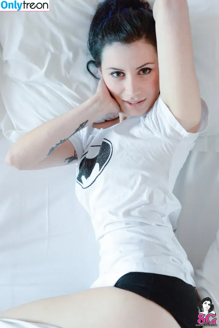 Ellie Alien ASMR nude photo #0062 (ellie.alien.asmr / elliealienasmr)