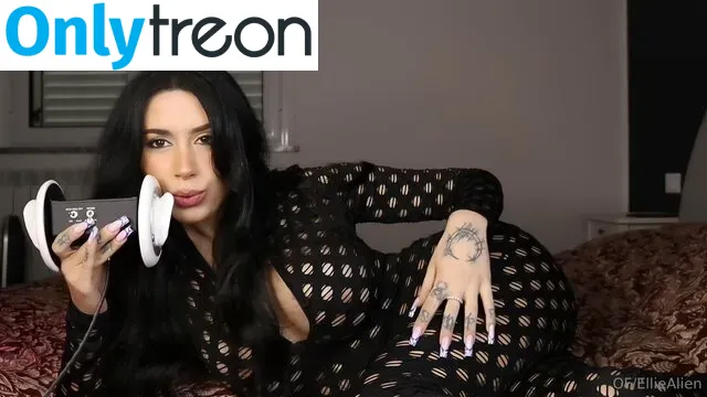 Ellie Alien nude photo #0177 (ellie.alien.asmr / elliealienasmr)