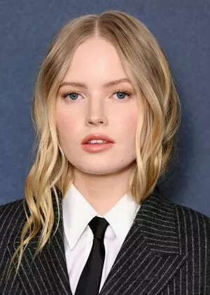 Ellie Bamber / elliebamber_ / honeybambs nude photo #0380