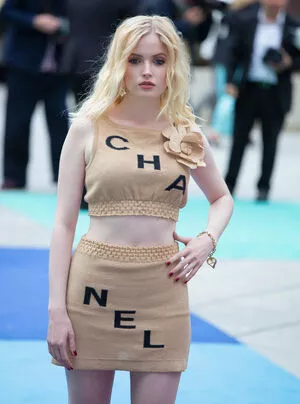 Ellie Bamber / elliebamber_ / honeybambs nude photo #0392