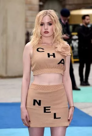 Ellie Bamber / elliebamber_ / honeybambs nude photo #0396