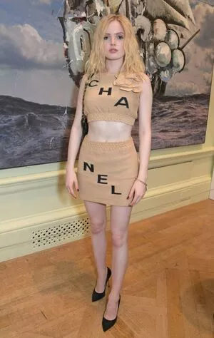 Ellie Bamber / elliebamber_ / honeybambs nude photo #0397