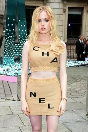 Ellie Bamber / elliebamber_ / honeybambs nude photo #0398