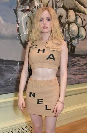 Ellie Bamber / elliebamber_ / honeybambs nude photo #0400