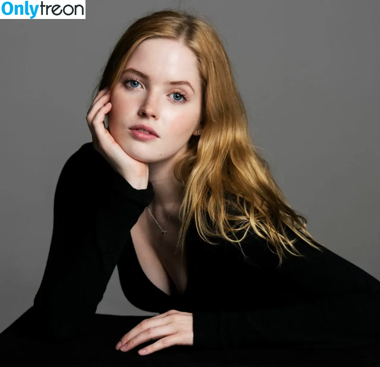 Ellie Bamber nude photo #0207 (elliebamber_ / honeybambs)