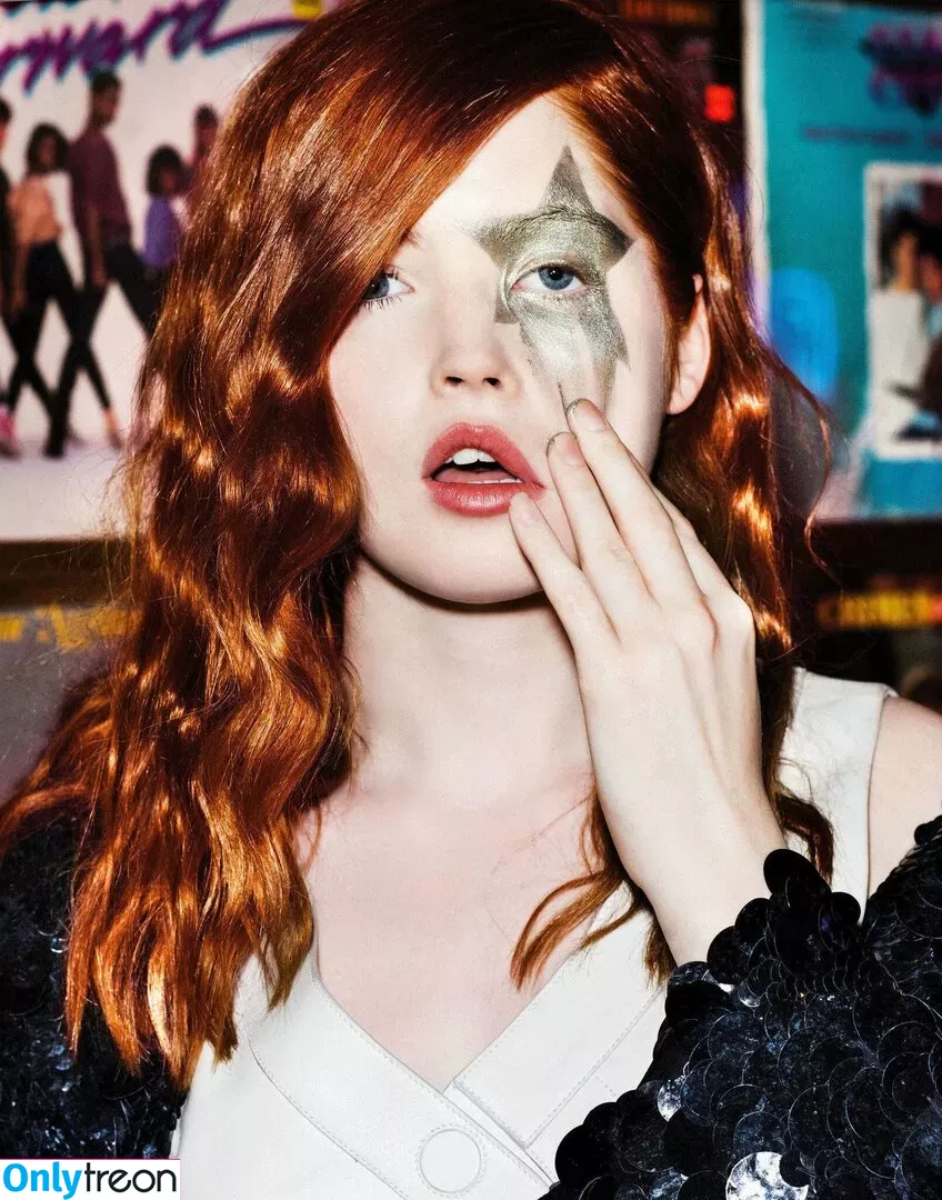 Ellie Bamber nude photo #0323 (elliebamber_ / honeybambs)