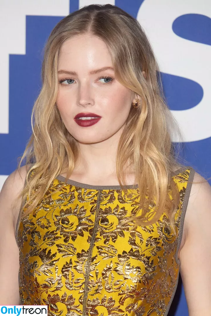 Ellie Bamber nude photo #0367 (elliebamber_ / honeybambs)