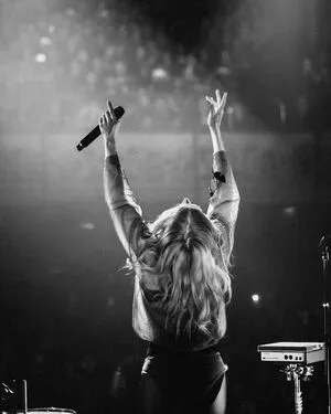 Ellie Goulding / elliegoulding / glovored фото голая #0225