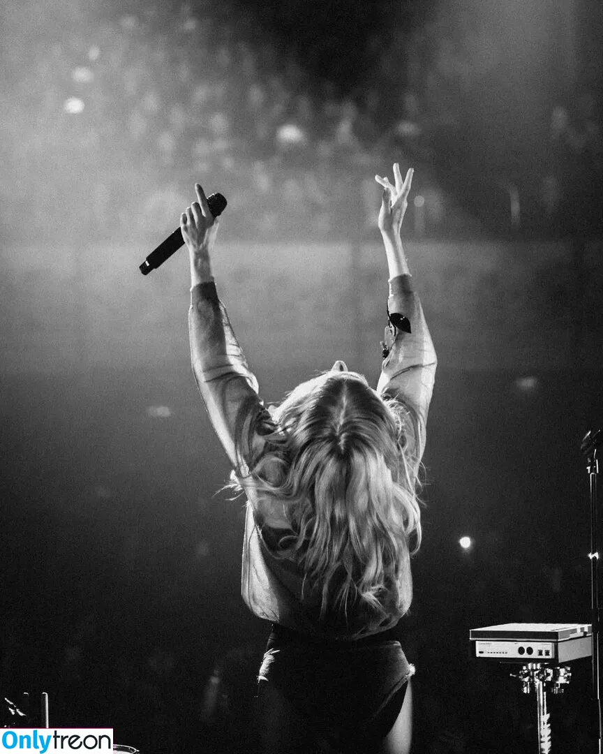 Ellie Goulding голая photo #0225 (elliegoulding / glovored)