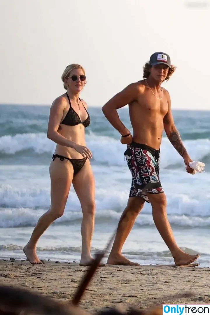 Ellie Goulding голая photo #0944 (elliegoulding / zarinamae)