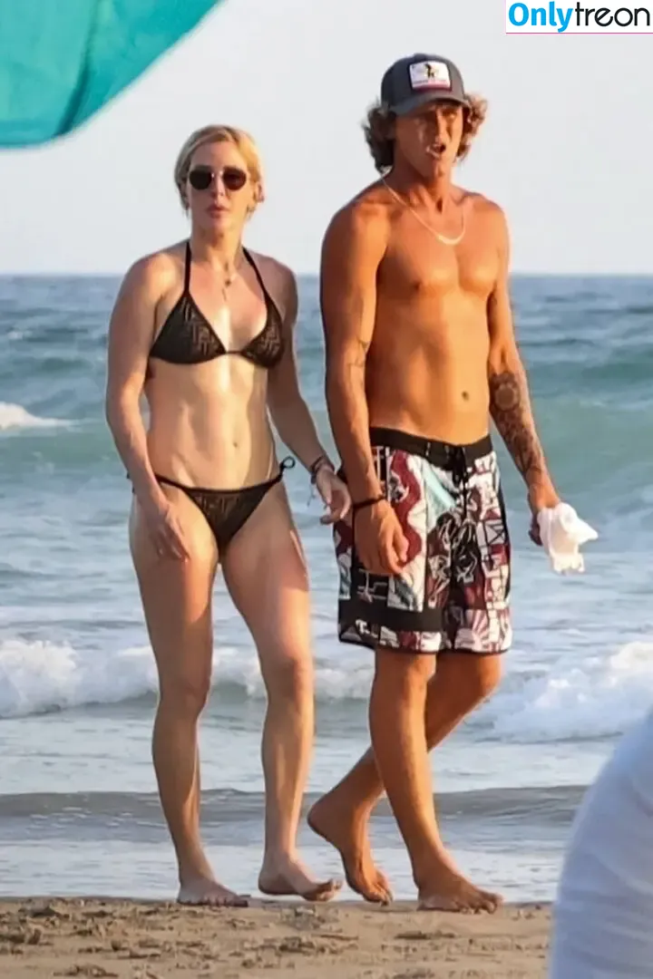 Ellie Goulding голая photo #0948 (elliegoulding / zarinamae)