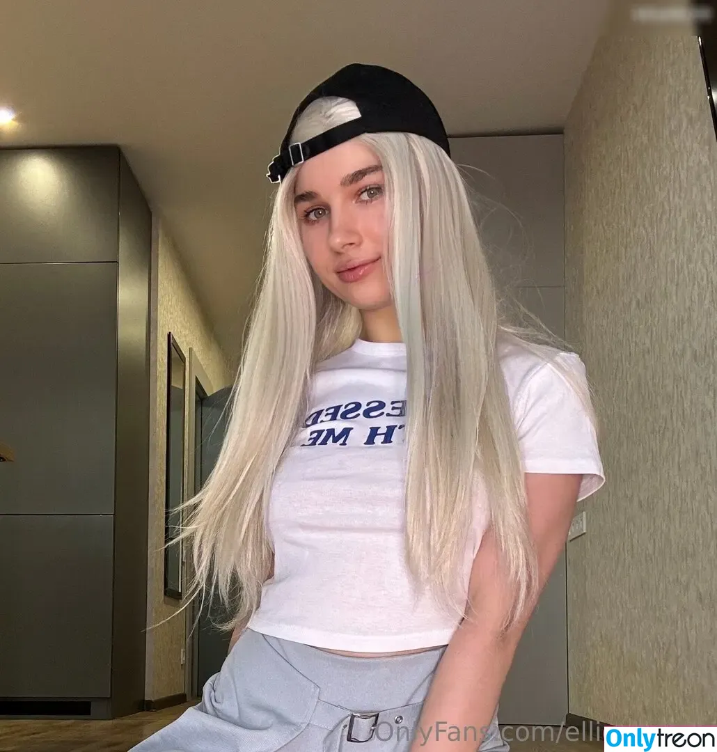ellie_hunny nude photo #0052 (gamer_elliee)