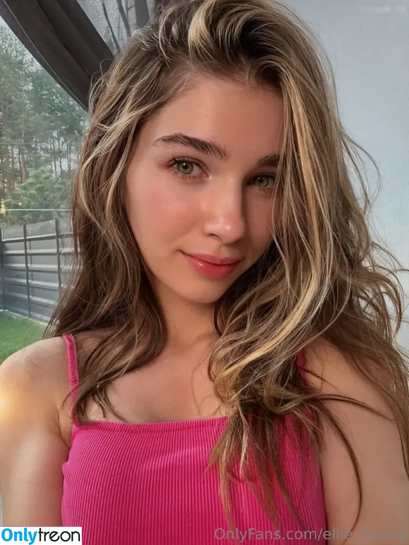 ellie_hunny nude photo #0082 (gamer_elliee)