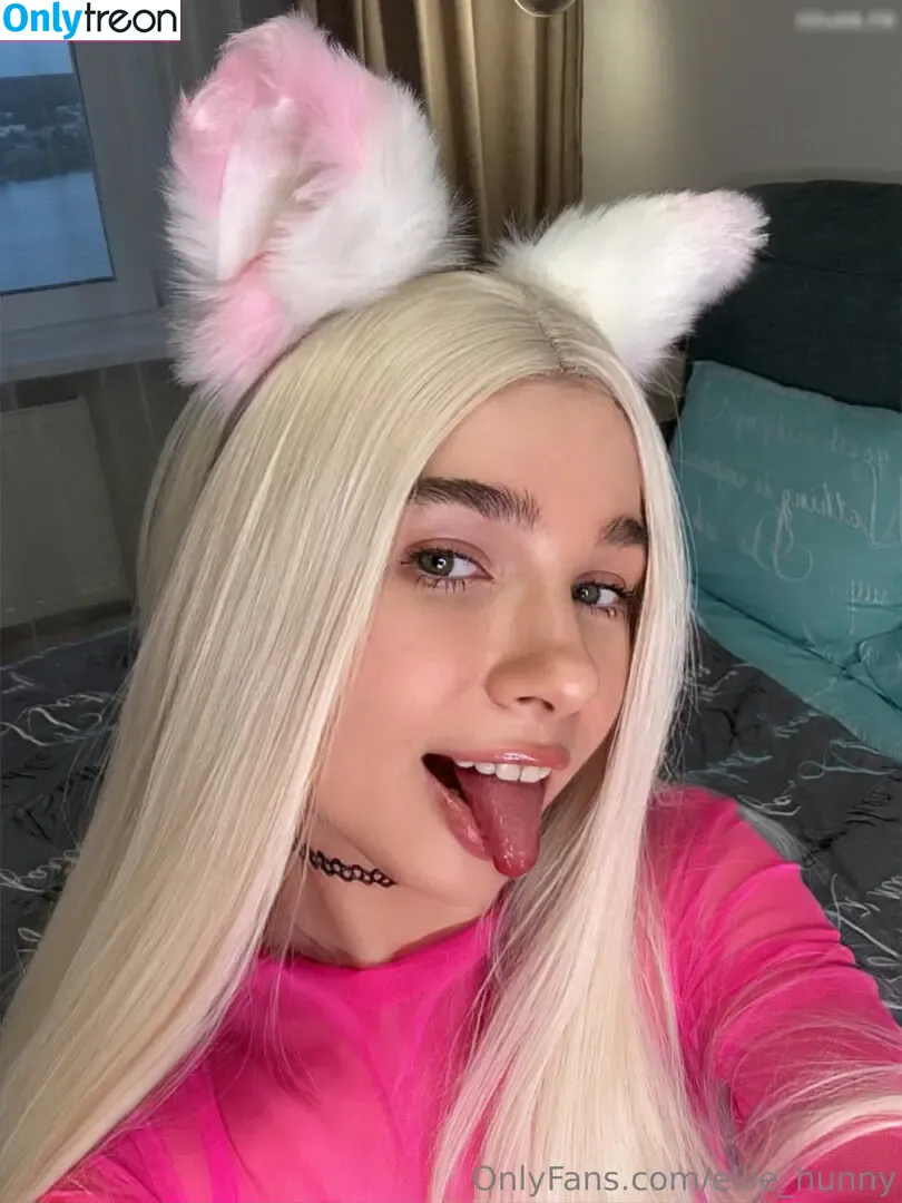 ellie_hunny nude photo #0094 (gamer_elliee)