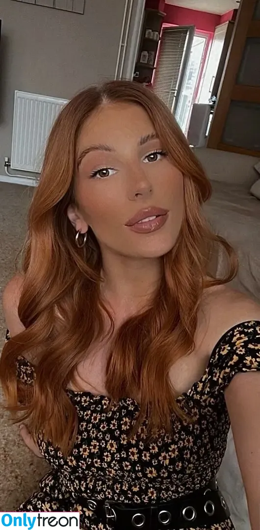Ellie M nude photo #0017 (ellie.m / ellieskyyy95)