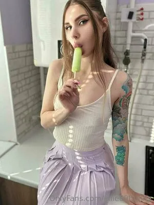 Ellie69bunny / Turbulent_Ad9733 / elliebunny132 фото голая #0206