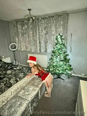 elliecassidy / ells nude photo #0001