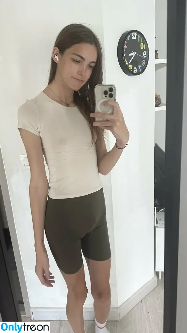 ellieerotes nude photo #0001 (colonizadora)