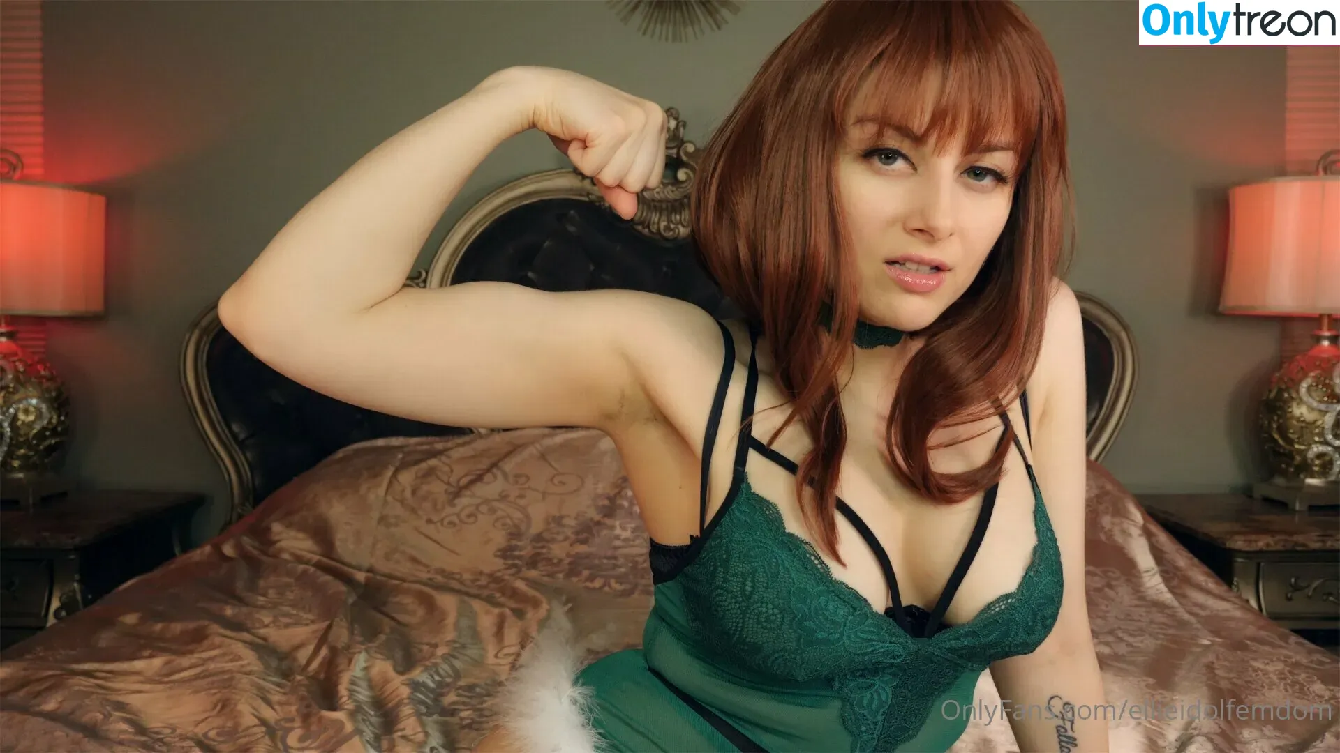 ellieidolfemdom nude photo #0004 (ellieidolfemdom)