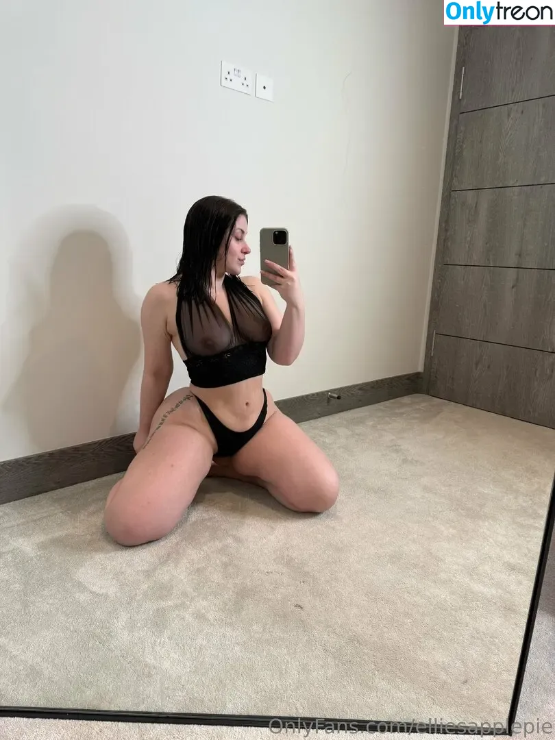 Elliesapplepie nude photo #0188 (Britishbaddie / Ellieapples / britishbaddiee)